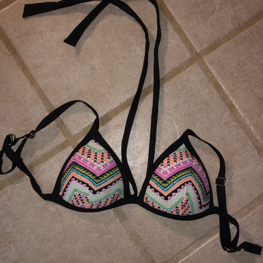 Bikini top